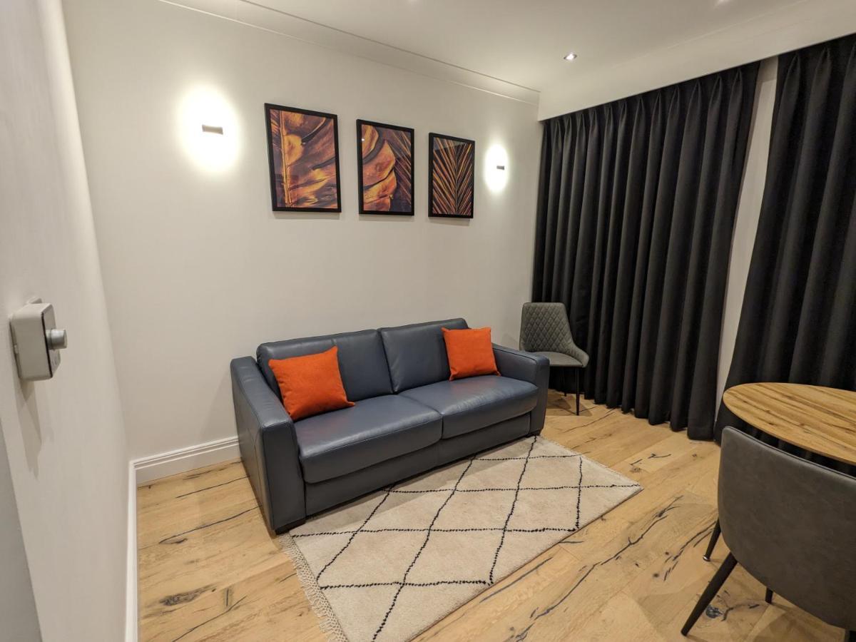 אילינג Modern Aptmt, 2 Stops To Central London, Smart Lock, Netflix מראה חיצוני תמונה